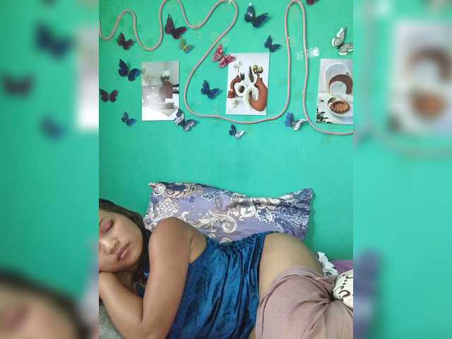 Valentina22 live cam on BongaCams