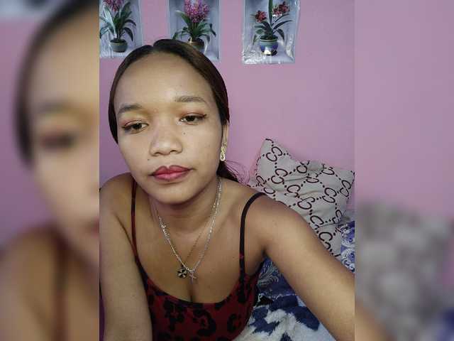 Vaninah live cam on BongaCams