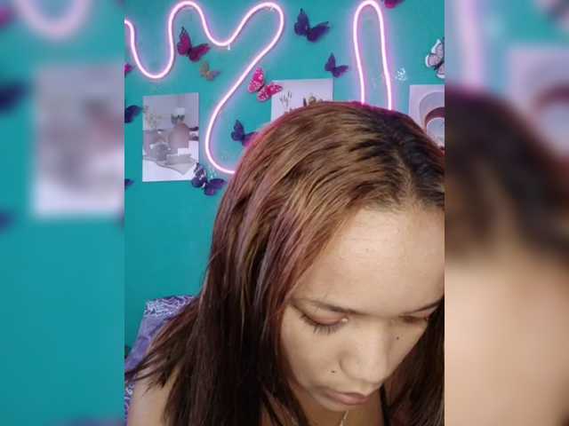 Vaninah live cam on BongaCams