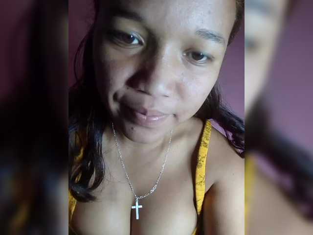Vaninah live cam on BongaCams