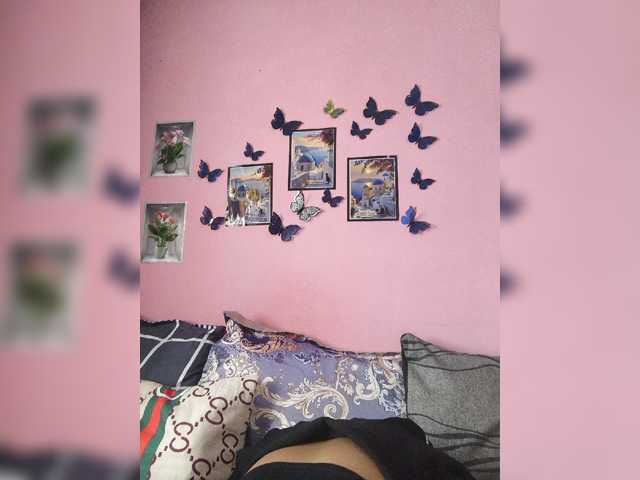 Vaninah live cam on BongaCams