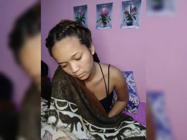 Vaninah live cam on BongaCams