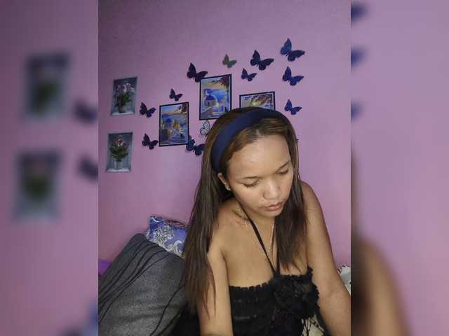 Vaninah live cam on BongaCams