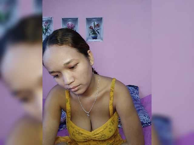 Vaninah live cam on BongaCams