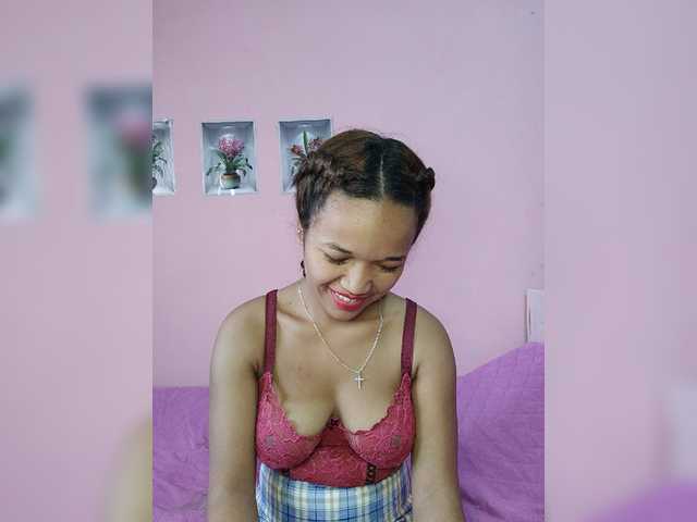 Vaninah live cam on BongaCams