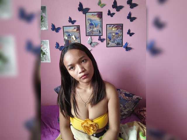 Vaninah live cam on BongaCams