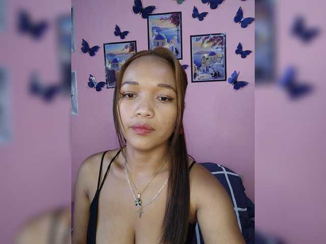 Vaninah live cam on BongaCams