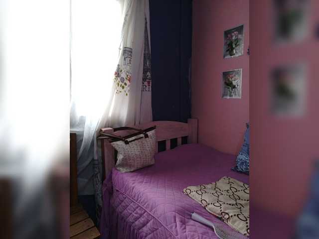 Valentina22 live cam preview