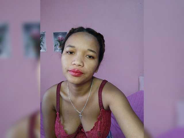 Vaninah live cam on BongaCams