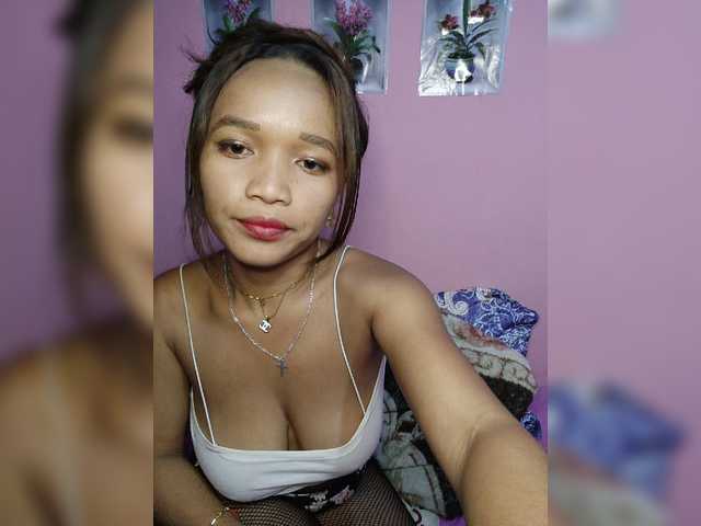 Vaninah live cam on BongaCams
