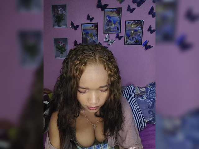 Vaninah live cam on BongaCams