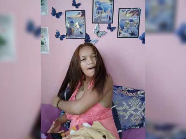 Vaninah live cam on BongaCams