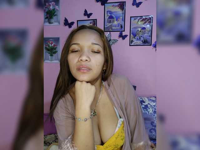 Vaninah live cam on BongaCams