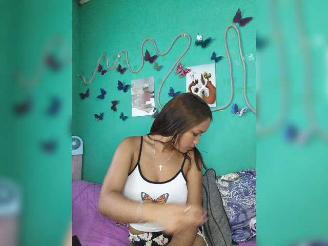 Vaninah live cam on BongaCams