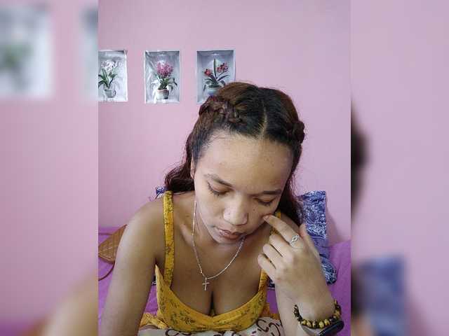 Vaninah live cam on BongaCams