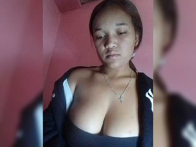 Vaninah live cam on BongaCams
