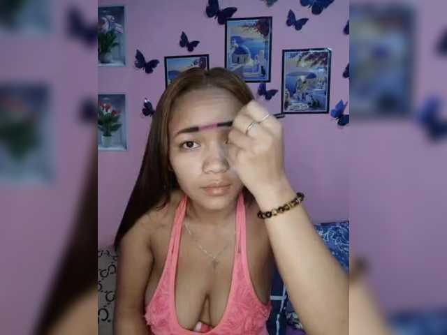 Vaninah live cam on BongaCams