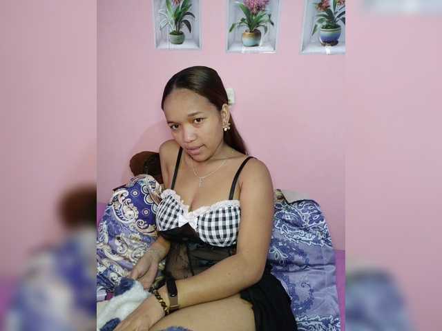 Vaninah live cam on BongaCams
