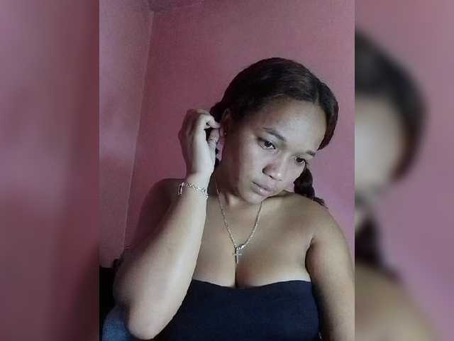 vaninah cam belle