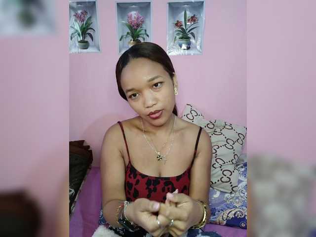 Vaninah live cam on BongaCams