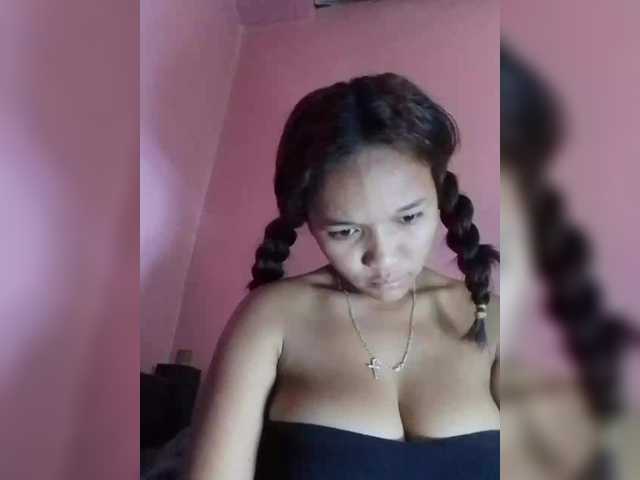 Vaninah live cam on BongaCams