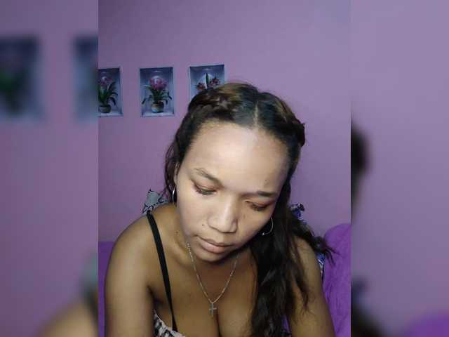 Vaninah live cam on BongaCams