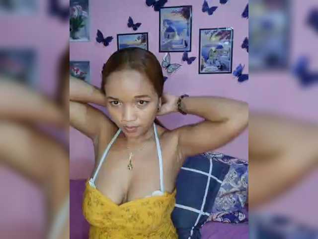 Vaninah live cam on BongaCams
