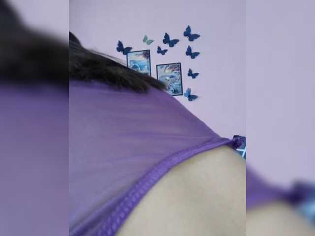 Vaninah live cam on BongaCams