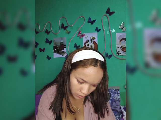 Vaninah live cam on BongaCams
