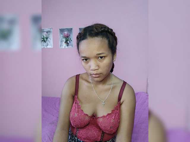 Vaninah live cam on BongaCams