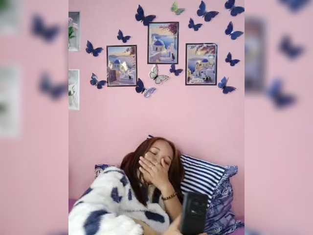 Vaninah live cam on BongaCams