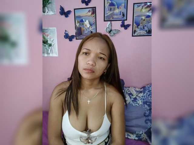 Vaninah live cam on BongaCams