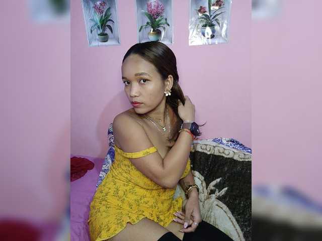 Vaninah live cam on BongaCams
