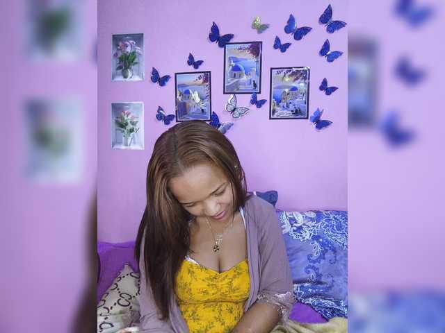 Vaninah live cam on BongaCams