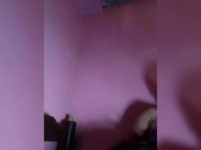 Vaninah live cam on BongaCams