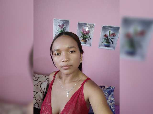 Vaninah live cam on BongaCams
