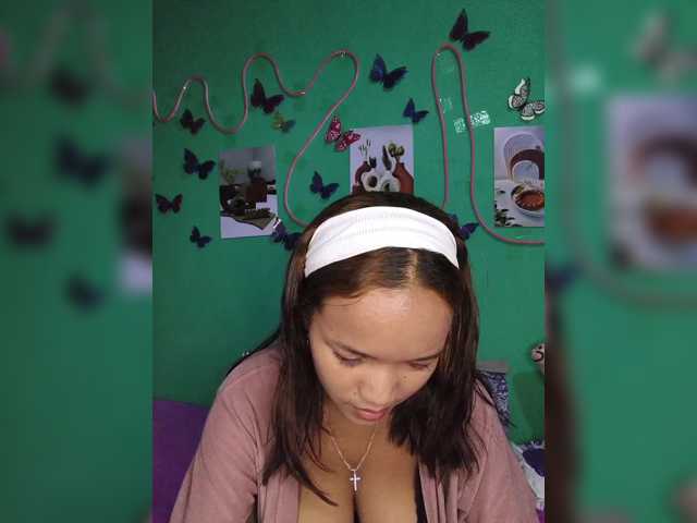 Vaninah live cam on BongaCams