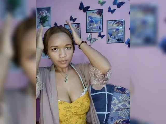 Valentina22 live cam preview