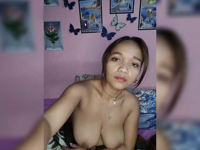 Vaninah live cam on BongaCams