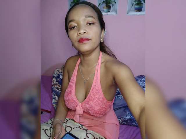Vaninah live cam on BongaCams