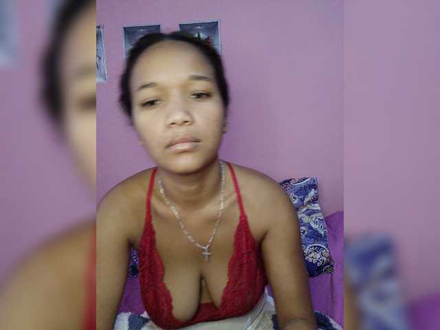 Vaninah live cam on BongaCams