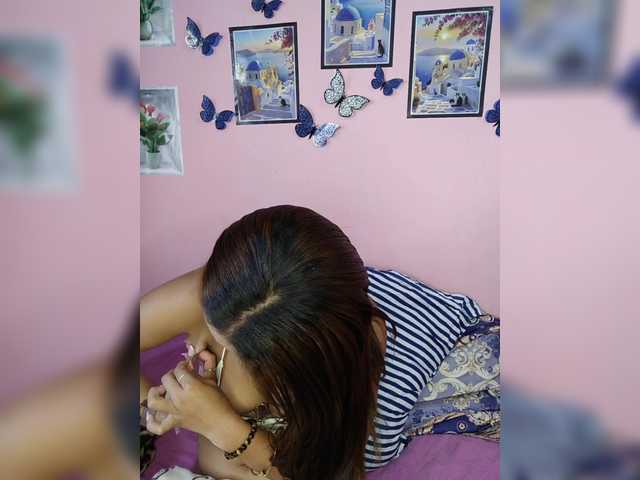 Vaninah live cam on BongaCams
