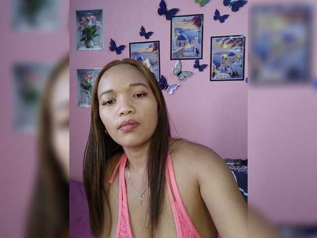 Vaninah live cam on BongaCams