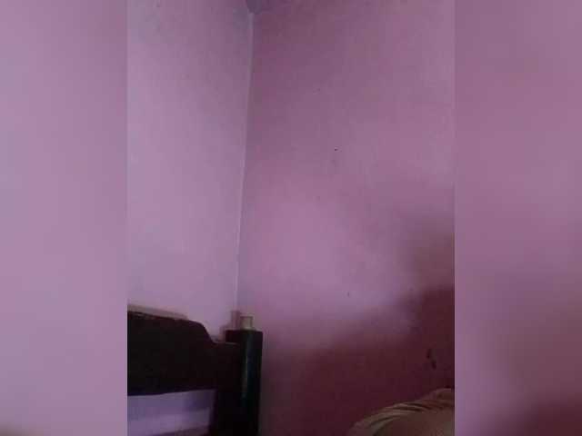 Vaninah live cam on BongaCams