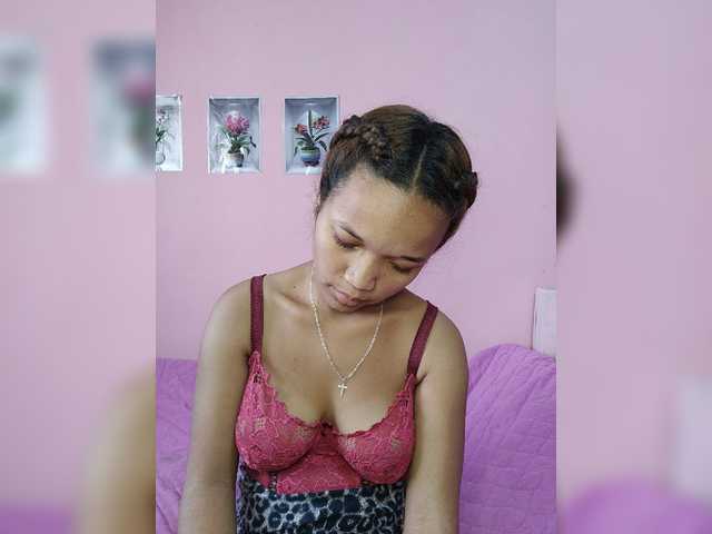 Vaninah live cam on BongaCams