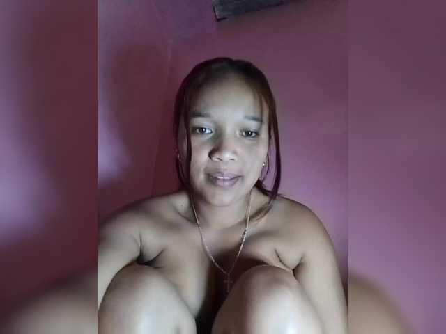 Vaninah live cam on BongaCams