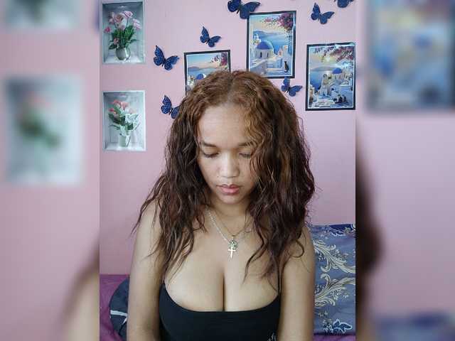 Vaninah live cam on BongaCams