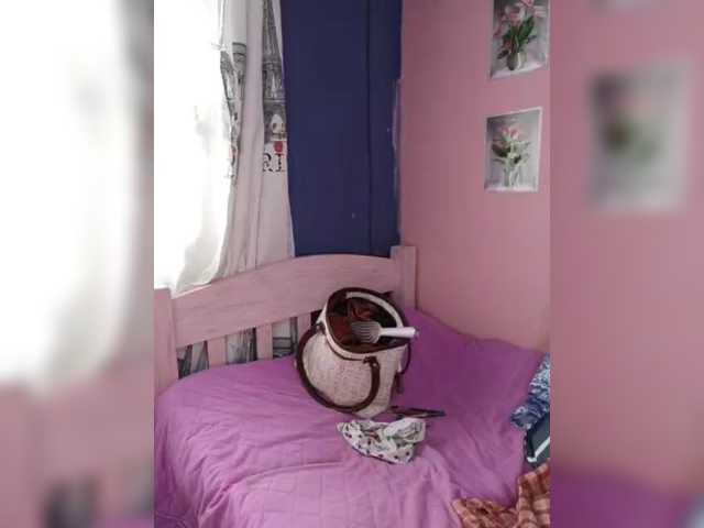 Vaninah live cam on BongaCams