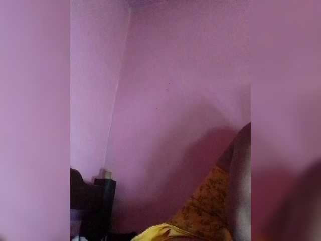 vaninah cam belle