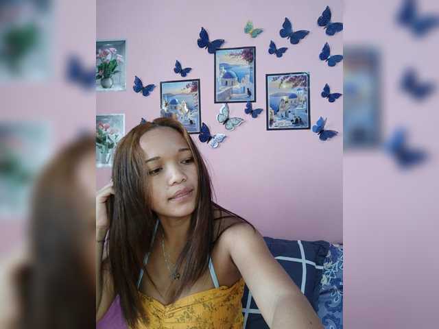 Vaninah live cam on BongaCams
